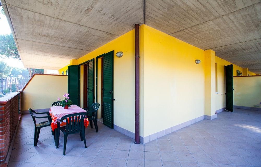 Residence Leonardo Lido di Spina Ngoại thất bức ảnh